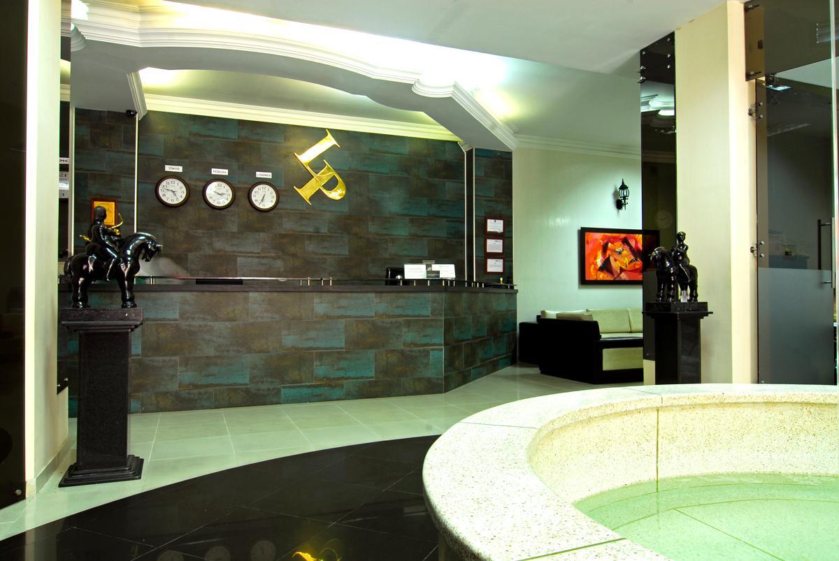 Luxor Plaza Hotel Pereira Exterior foto