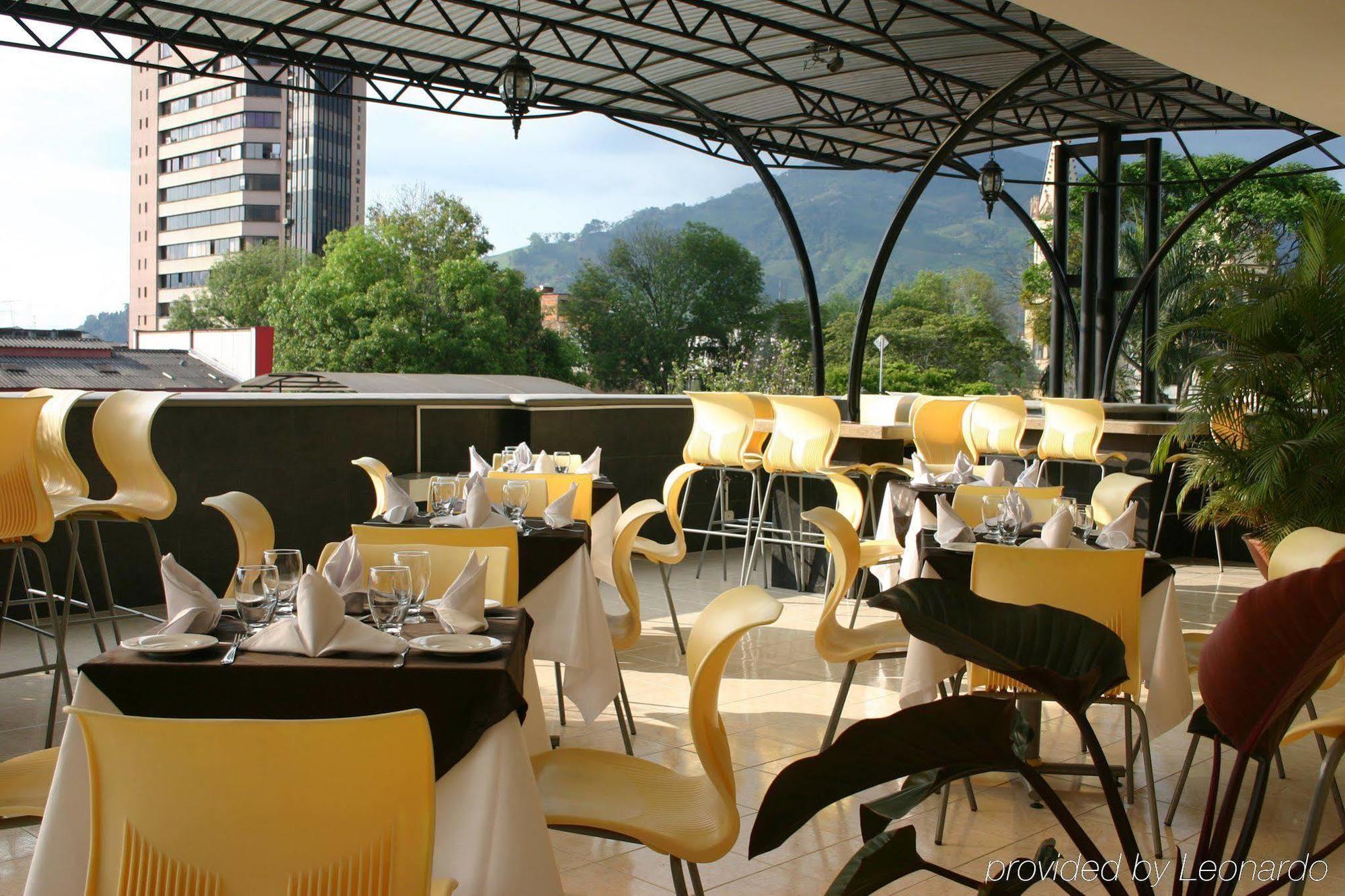 Luxor Plaza Hotel Pereira Exterior foto