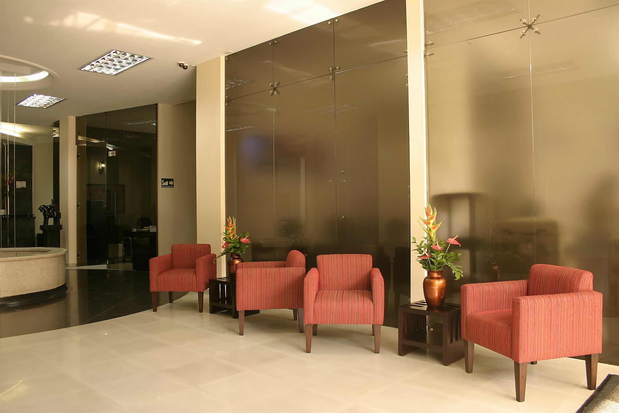 Luxor Plaza Hotel Pereira Exterior foto
